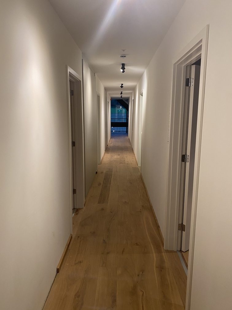 Het huis, De Zilveren Maan