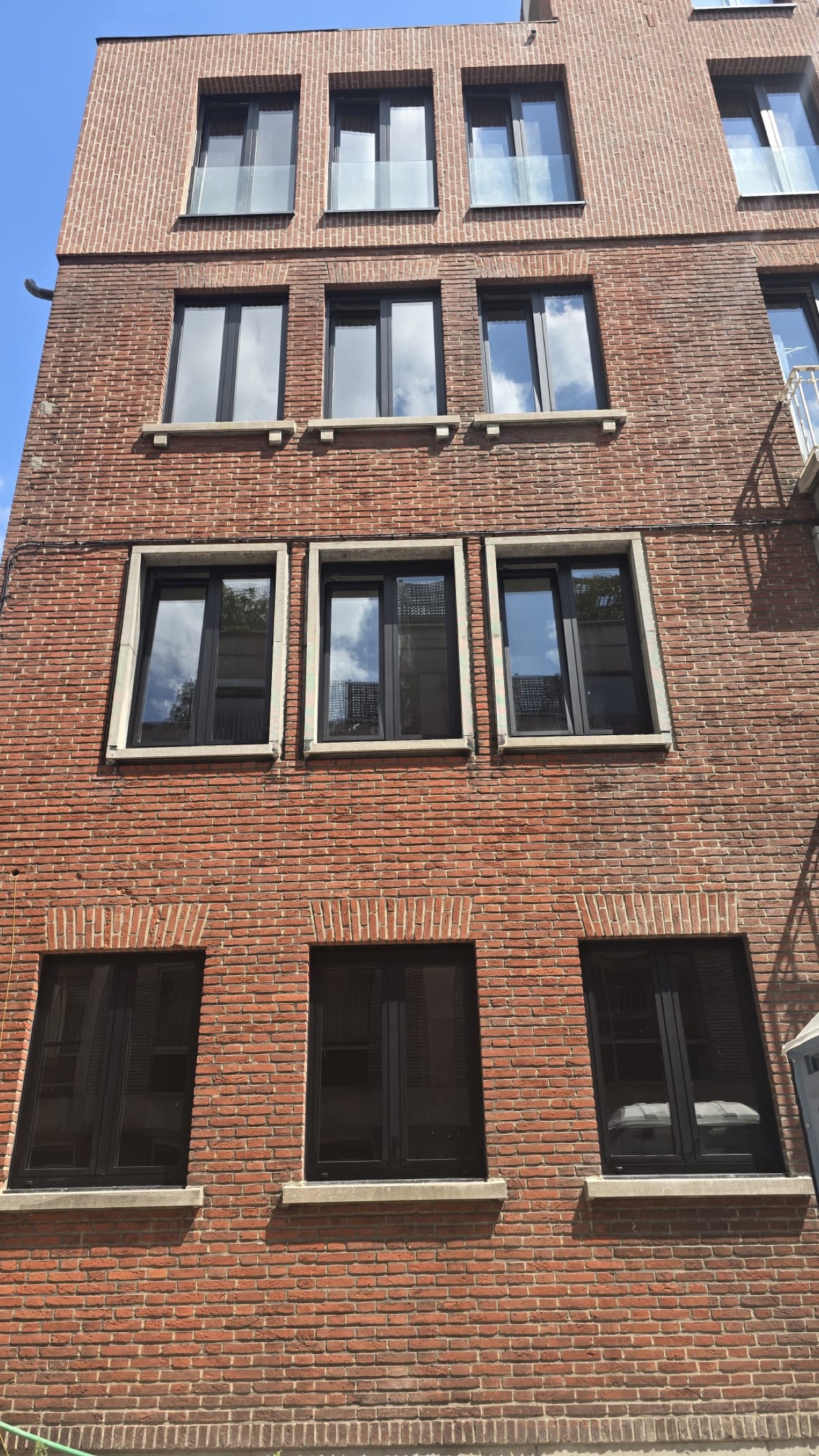 Aluminium ramen en deuren in Antwerpen (4)