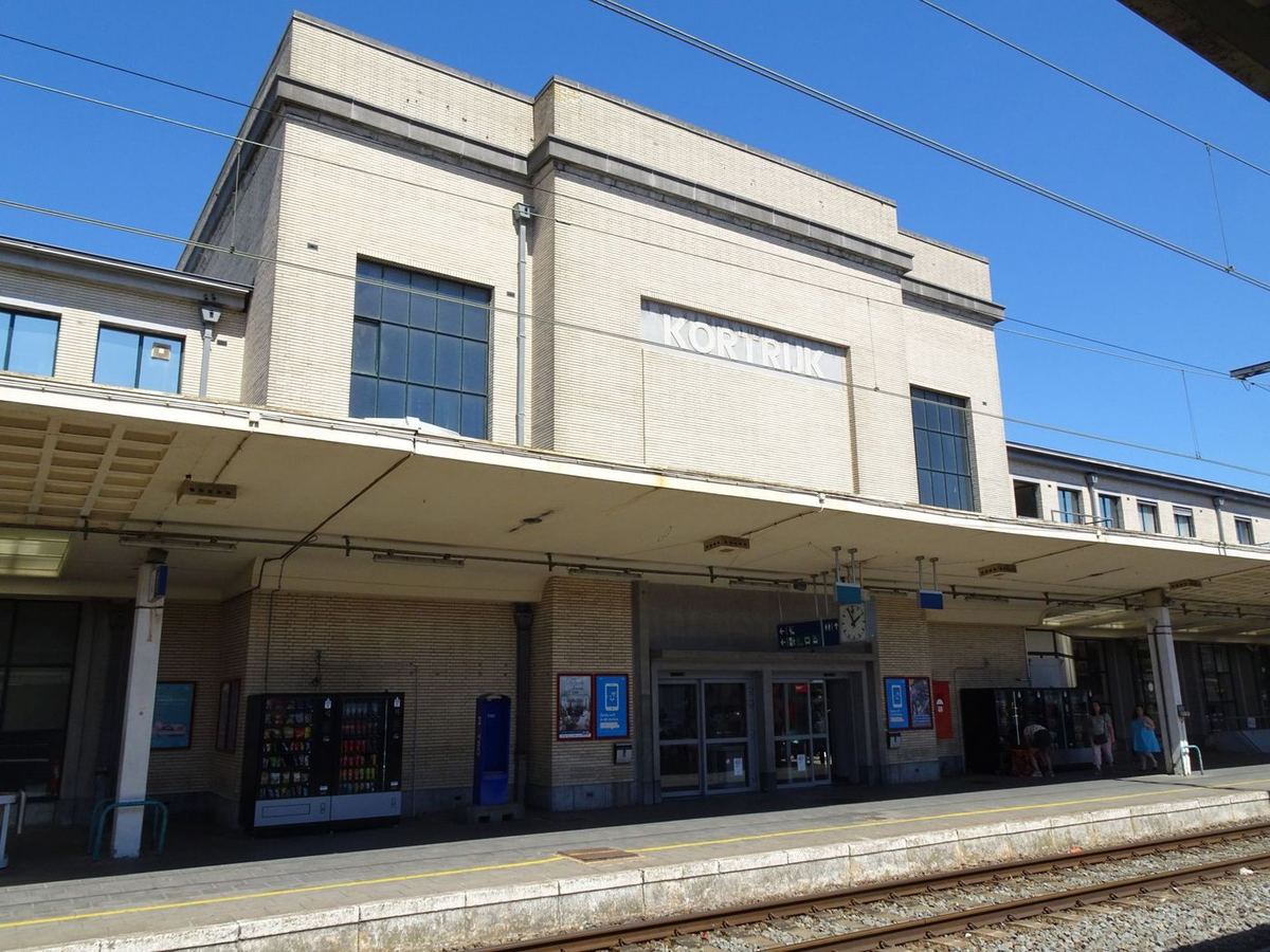 Le bâtiment de la gare de Courtrai