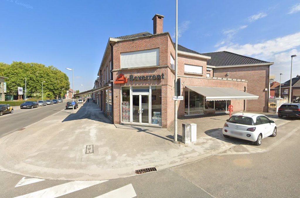 Foto van Beverrent Verhuur NV in Beveren-Kruibeke-Zwijndrecht — Verhuurbedrijf voor bouwapparatuur (foto 3)