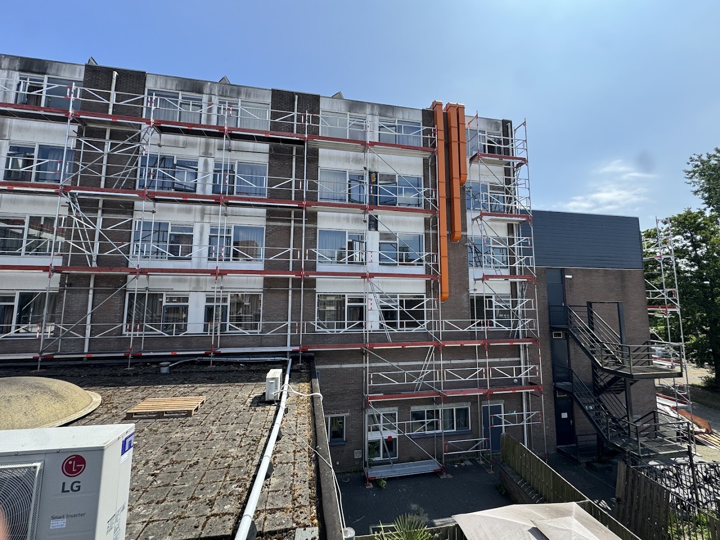 Foto van SFA Steigerbouw B.V. — Steigerverhuurbedrijf