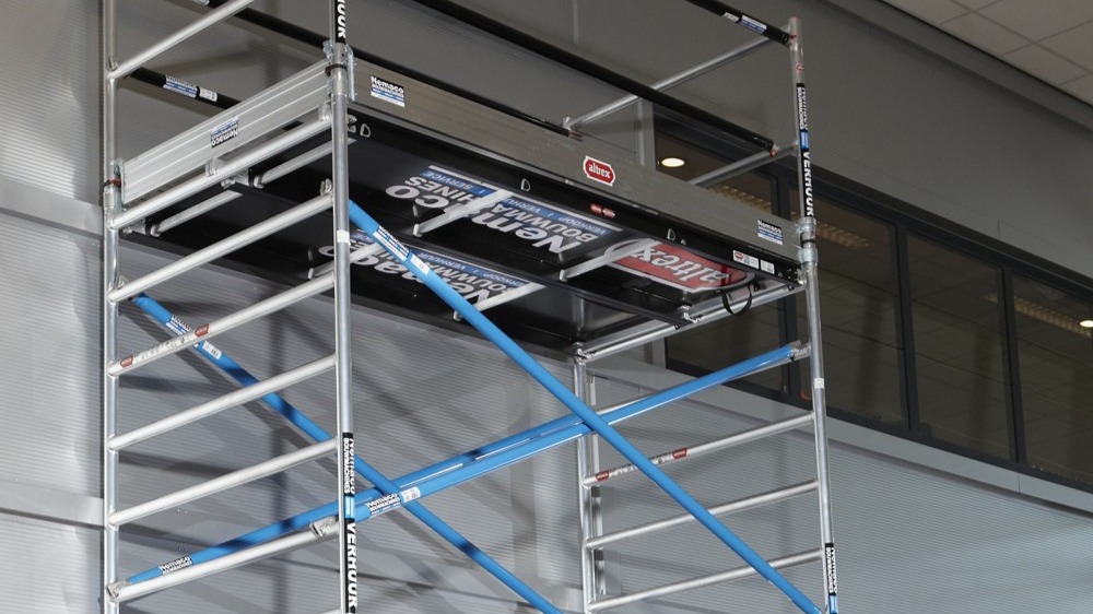 Foto van Special Lifting Service International in Niel — Steigerverhuurbedrijf