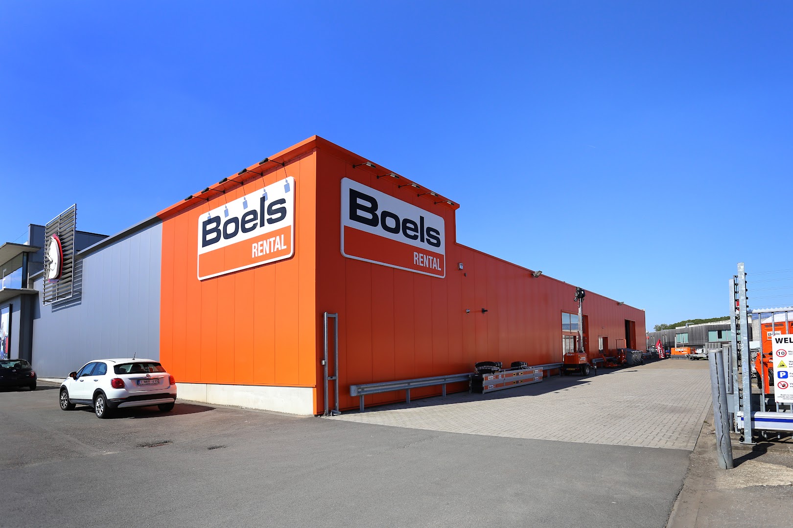 Foto van Boels Verhuur N.V. Antwerpen - Aartselaar in Aartselaar — Verhuurbedrijf van bouwmachines