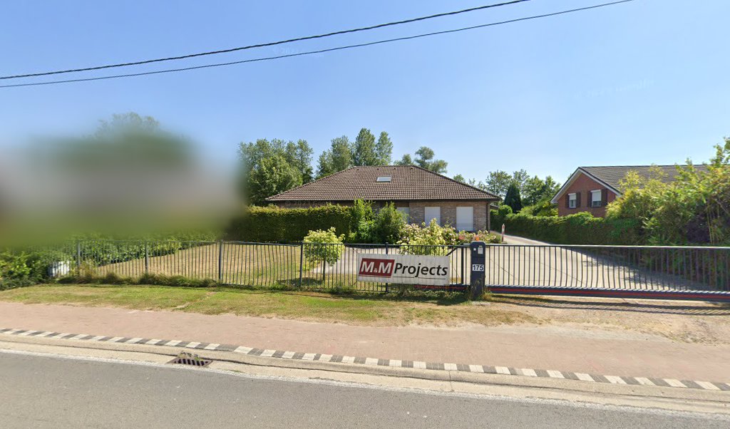 Foto van M & M Systems in Ranst — Steigerverhuurbedrijf
