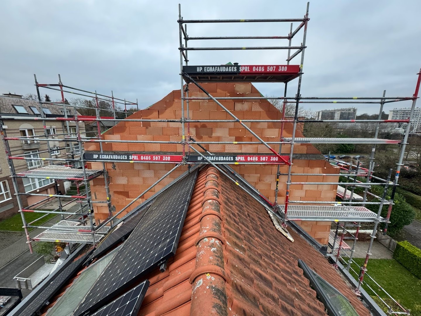 Foto van HP-ECHAFAUDAGES SRL in Brussel — Steigerverhuurbedrijf (foto 2)