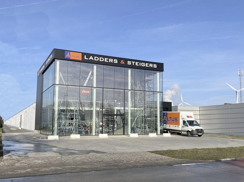 Foto van Altus Ladders & Steigers nv in Brugge — Winkel