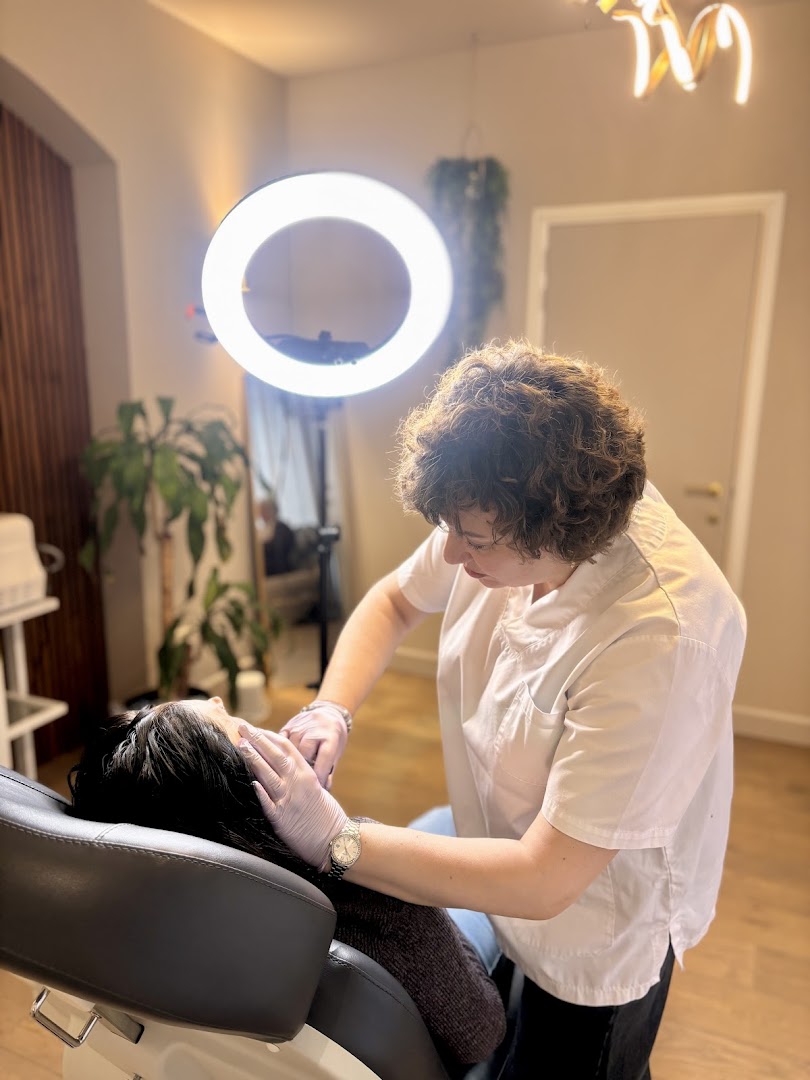 Foto van Aura Clinic Lommel in Lommel — Esthetische service (foto 1)