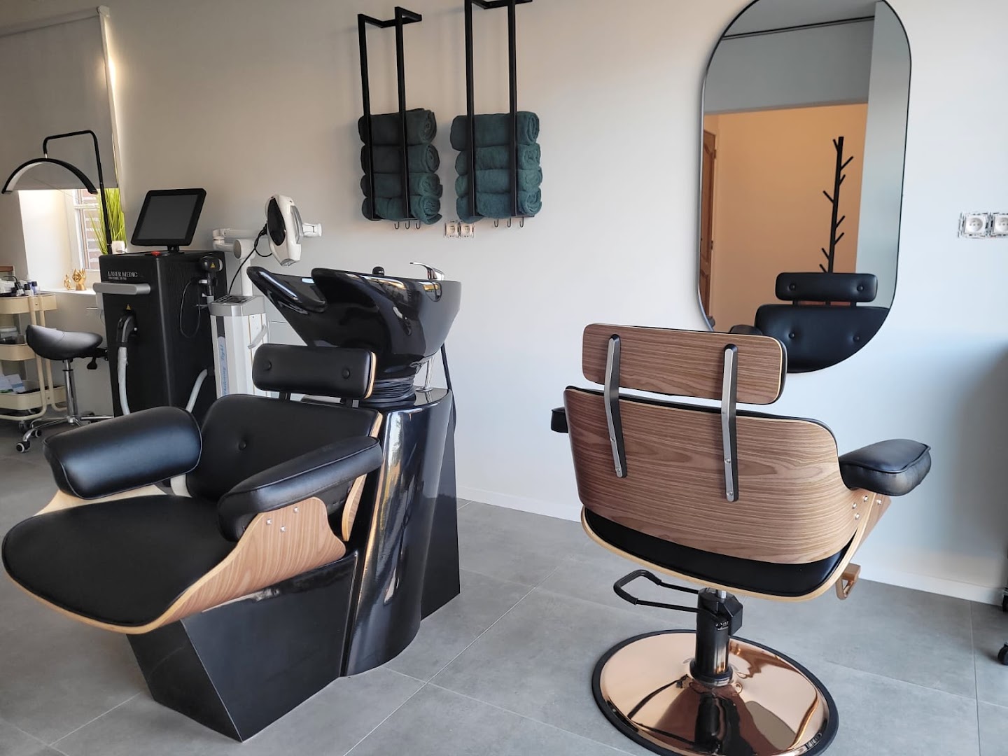 Foto van Beauty fatimatou in Wielsbeke — Schoonheidsspecialist (foto 2)