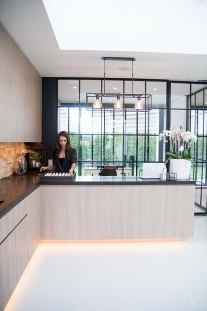 Foto van Beauty Lounge Oona in Beveren-Kruibeke-Zwijndrecht — Schoonheidssalon (foto 2)