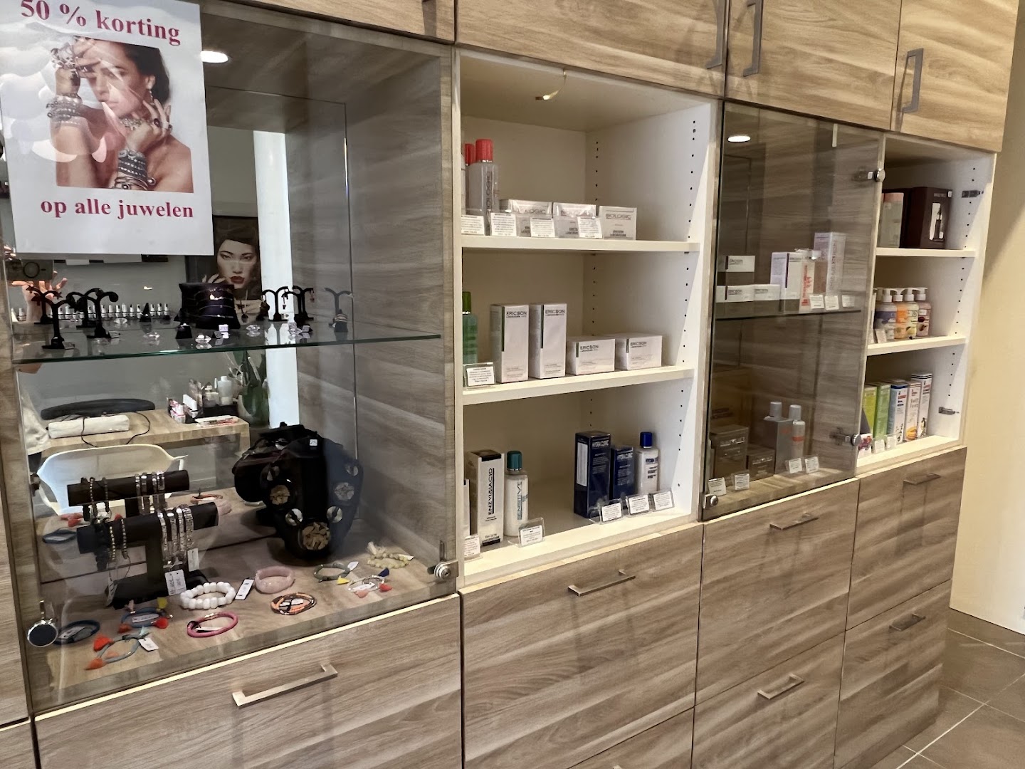 Foto van Beauty Time in Willebroek — Schoonheidssalon (foto 2)