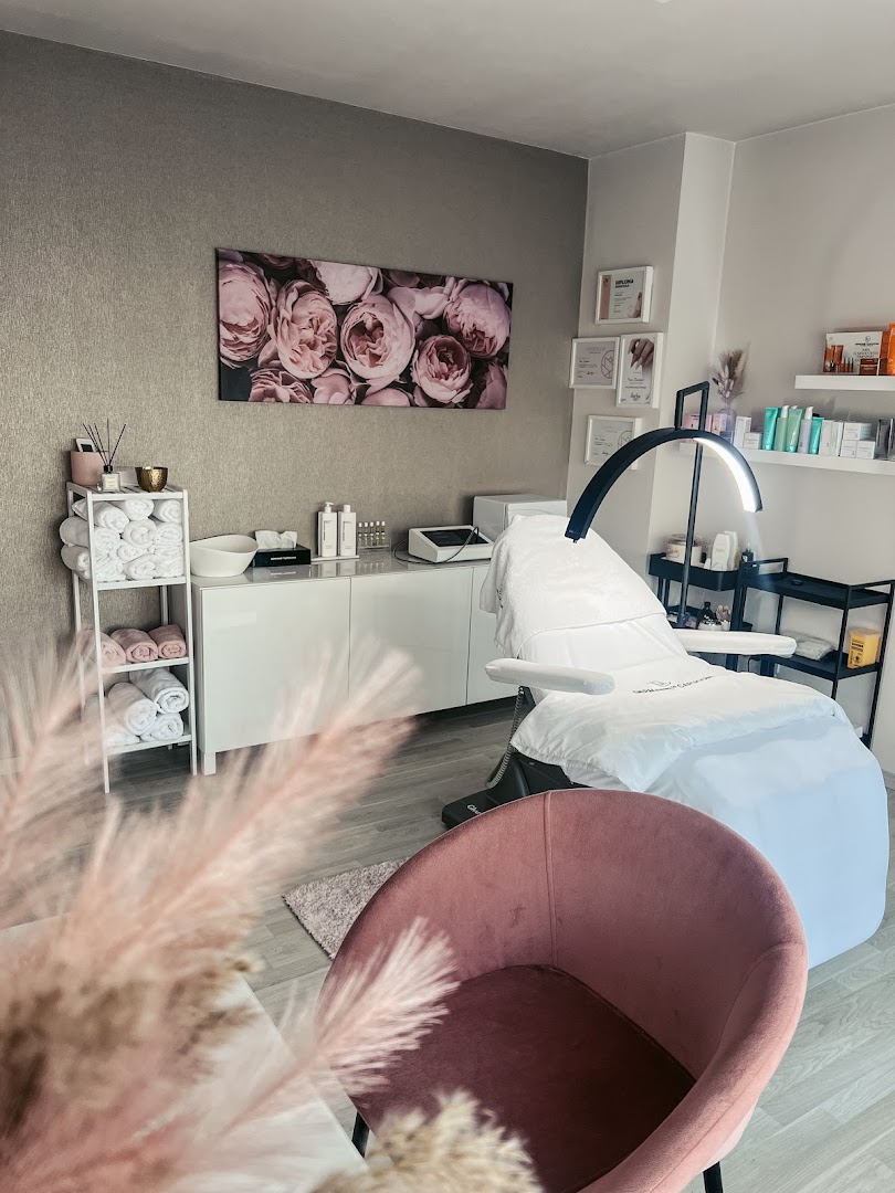 Foto van Beautysalon Blush in Liedekerke — Schoonheidssalon (foto 2)