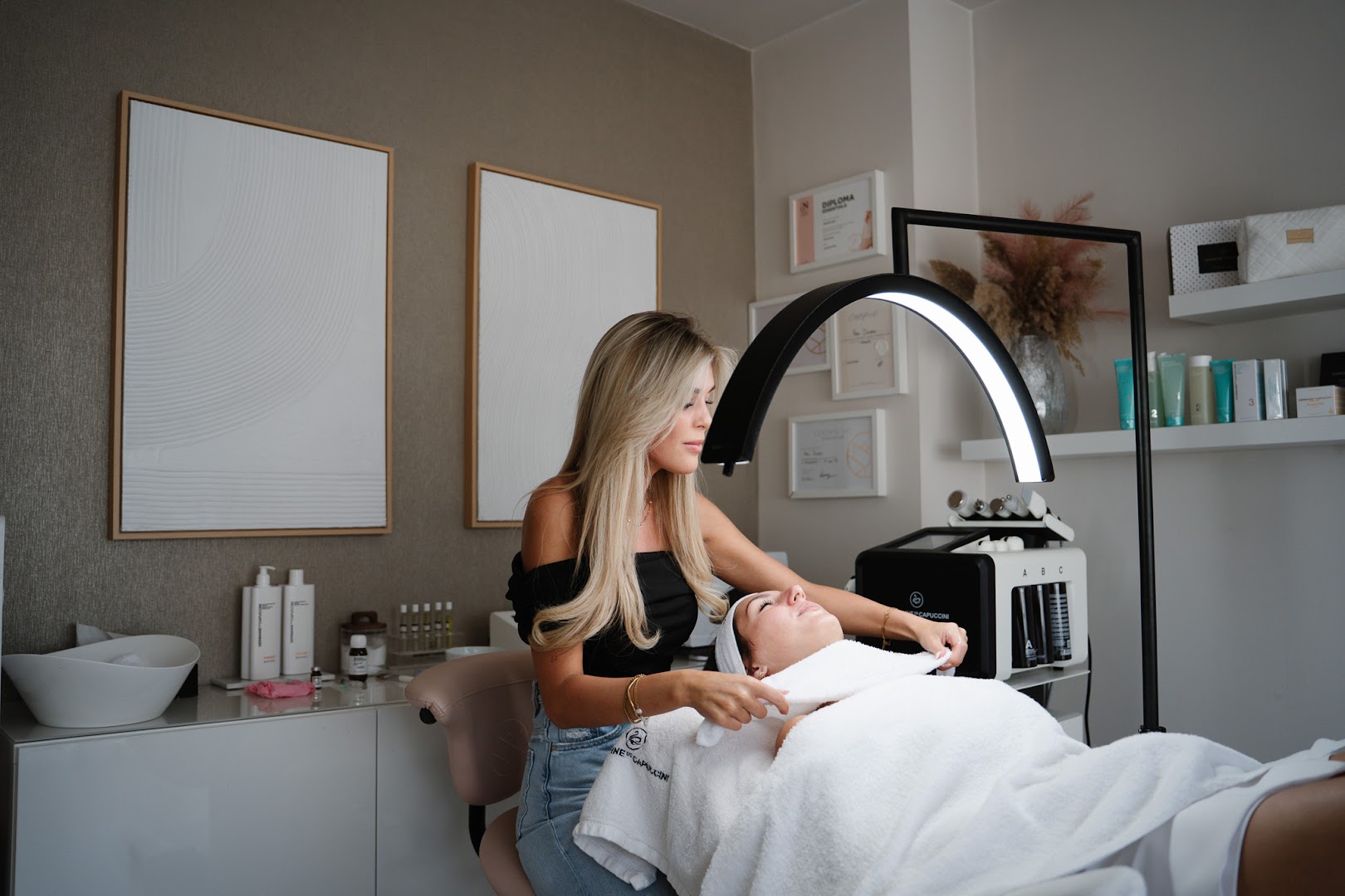 Foto van Beautysalon Blush in Liedekerke — Schoonheidssalon (foto 3)