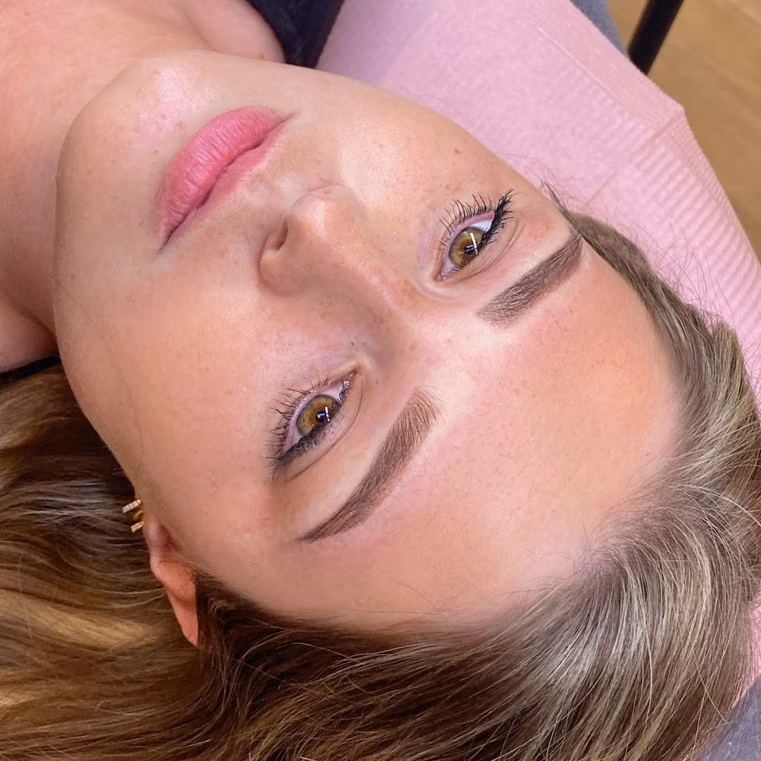 Foto van Bobelle permanent beauty in Hamme — Permanente make-up kliniek (foto 3)