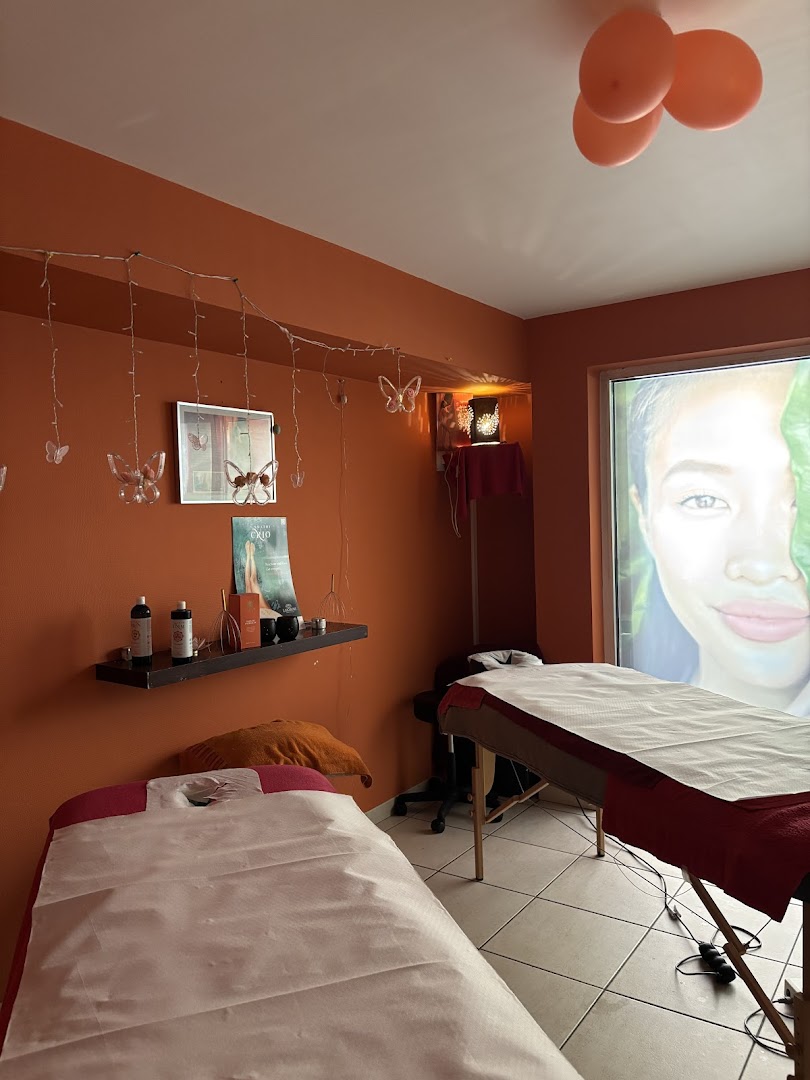Foto van BodySlim Lakshmi afslank &paramedisch instituut in Kortrijk — Massagetherapeut (foto 2)