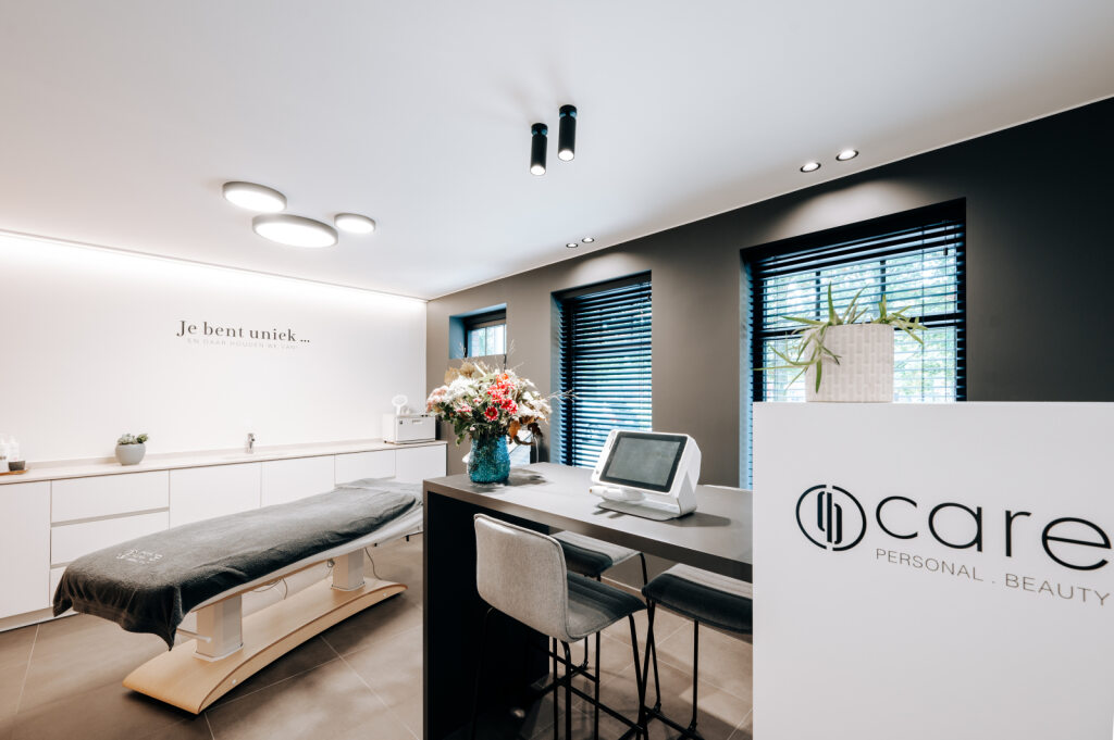 Foto van Care Beauty Center - Schoonheidssalon Beveren in Beveren-Kruibeke-Zwijndrecht — Schoonheidsspecialist (foto 2)