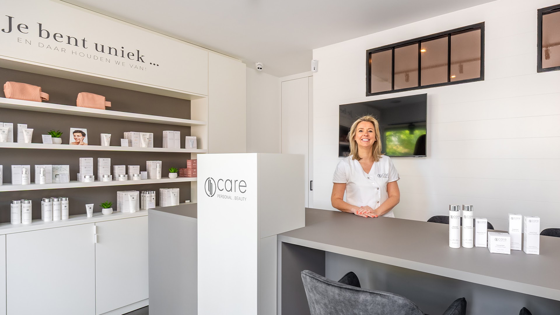 Foto van Care Beauty Center - Schoonheidssalon Brakel in Brakel — Schoonheidssalon (foto 1)