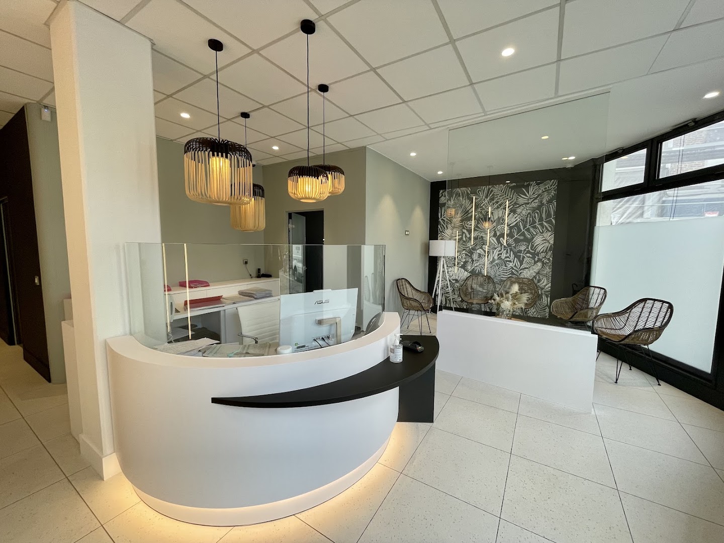 Foto van Centre Laser Nouveau Siècle - Clinique esthétique Nouveau Siècle in Lille — Ontharing met laser (foto 1)