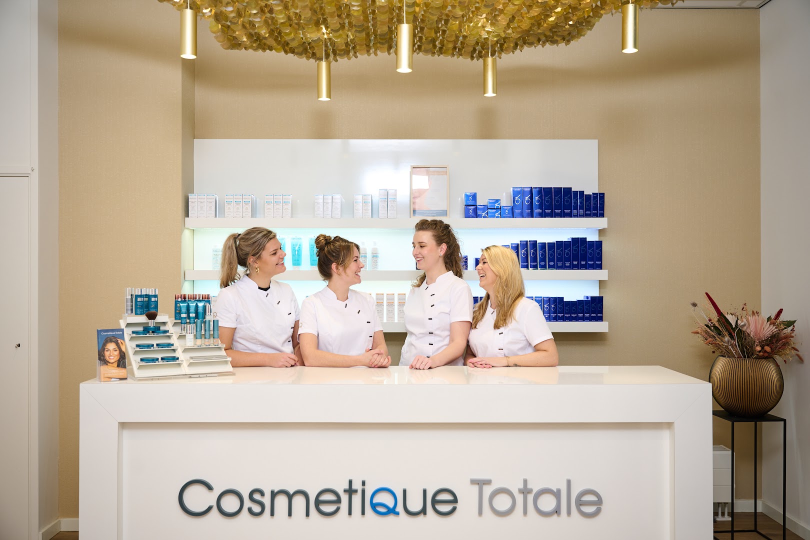 Foto van Cosmetique Totale Geel in Geel — Huidverzorgingskliniek (foto 2)
