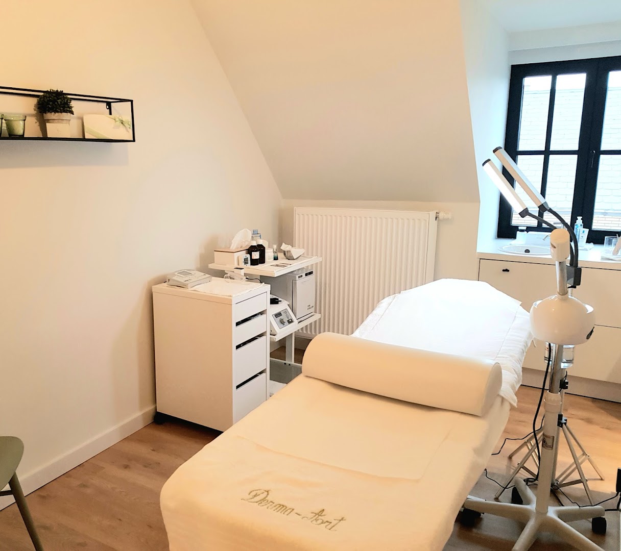 Foto van DERMA-ART in Gavere — Schoonheidsspecialist (foto 1)