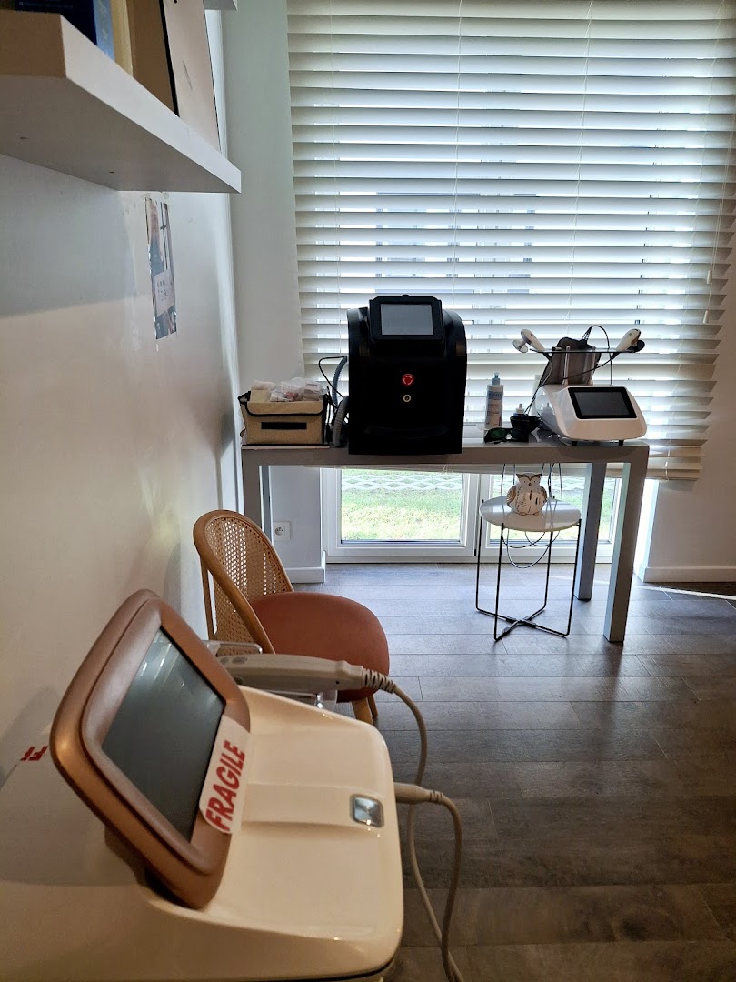 Foto van Dermaconcepts in Duffel — Huidverzorgingskliniek (foto 1)
