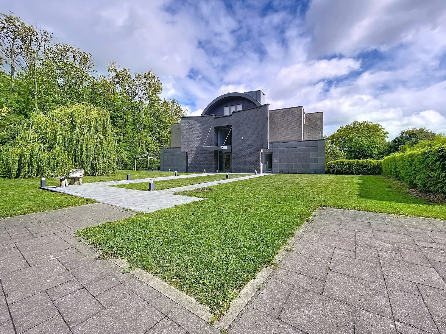 Foto van Domaine de la Carrière | Centre Epilation Laser, Cryolipolyse, Microneedling et Pressothérapie in Seneffe — Wellnesscentrum (foto 1)