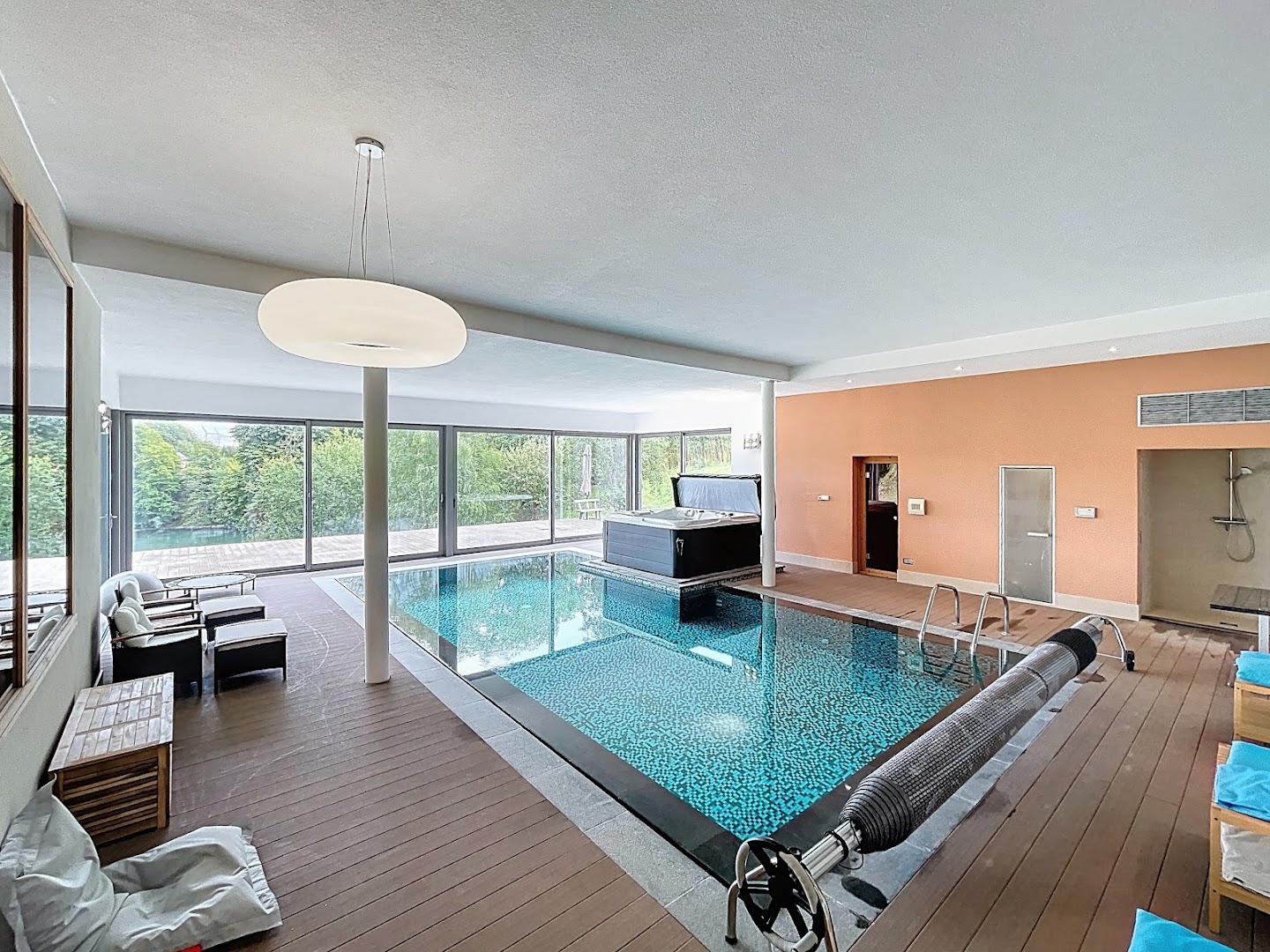 Foto van Domaine de la Carrière | Centre Epilation Laser, Cryolipolyse, Microneedling et Pressothérapie in Seneffe — Wellnesscentrum (foto 3)