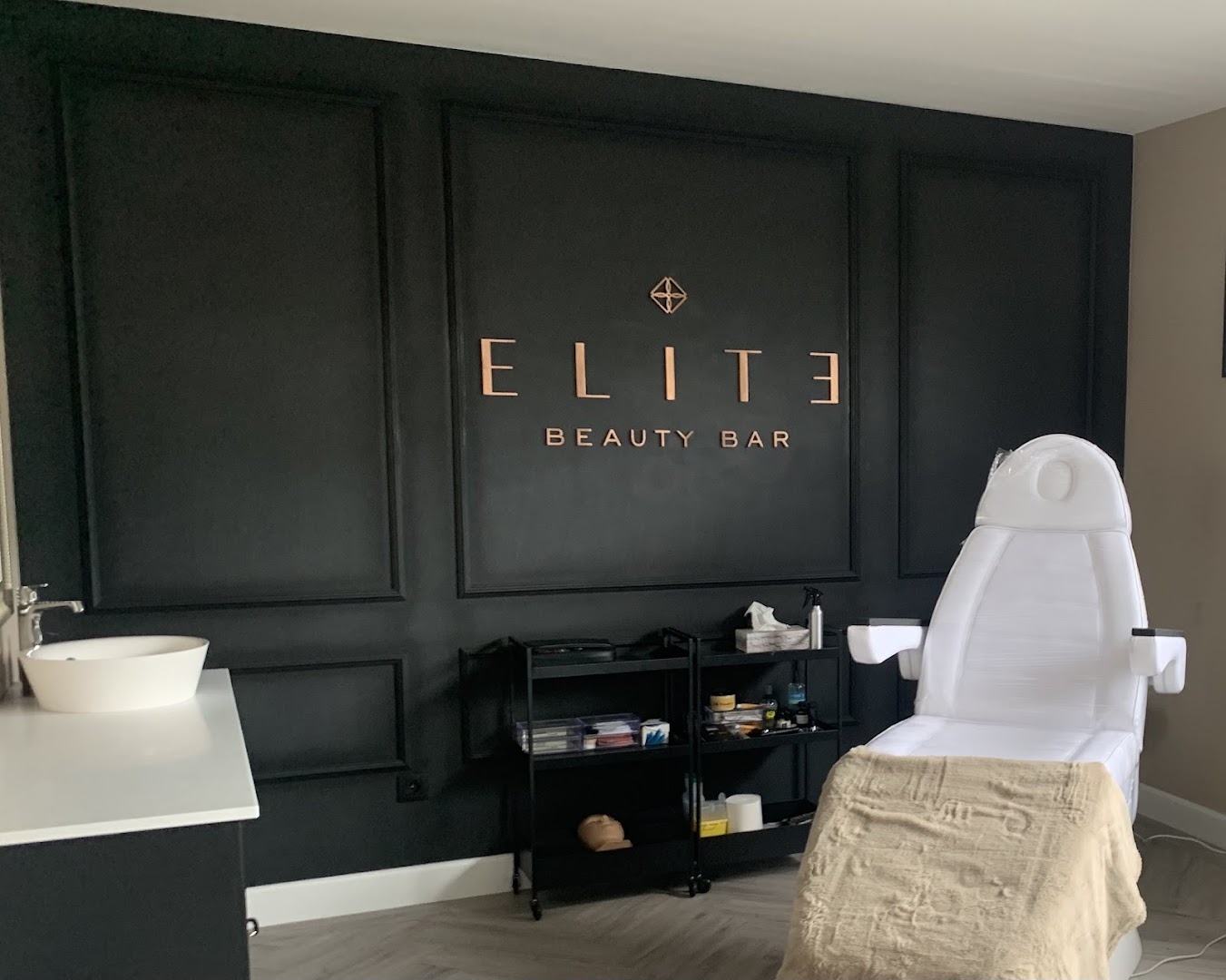 Foto van ELITE Beauty Bar in Maasmechelen — Ontharing met laser (foto 1)
