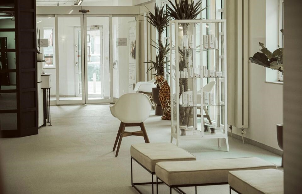 Foto van ES-CLINIC - Health & Beauty Kliniek in Mechelen — Schoonheidssalon (foto 1)