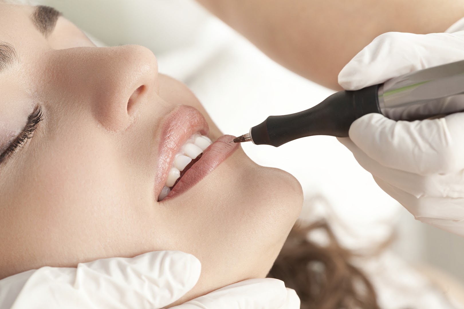 Foto van ESTHETIEK MARGOT in Liedekerke — Permanente make-up kliniek (foto 1)