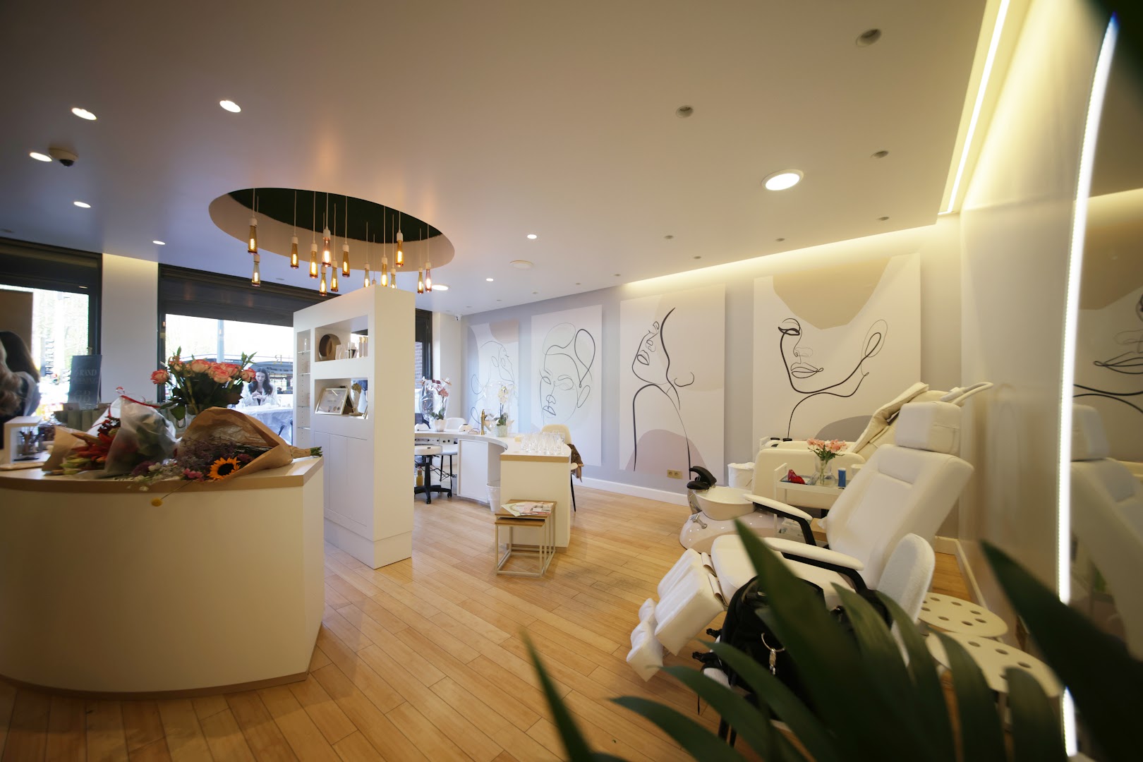 Foto van Glamour beautysalon in Mortsel — Schoonheidssalon (foto 2)