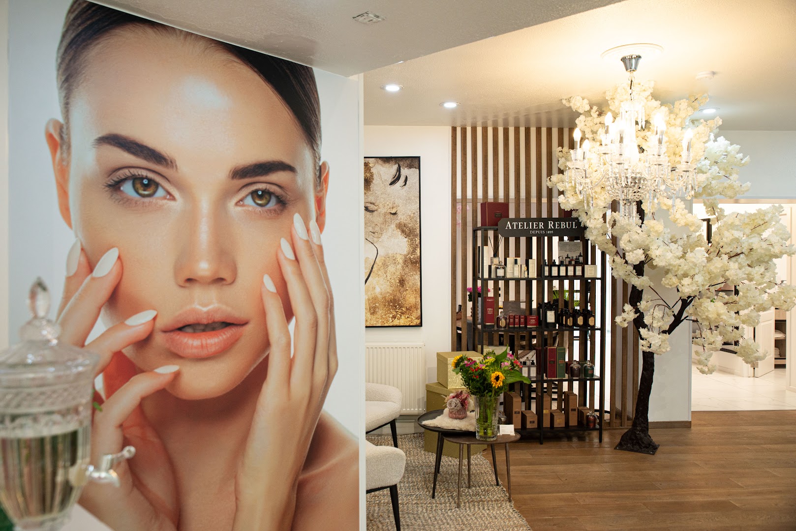 Foto van HS Skin Clinic in Oostende — Schoonheidssalon (foto 1)