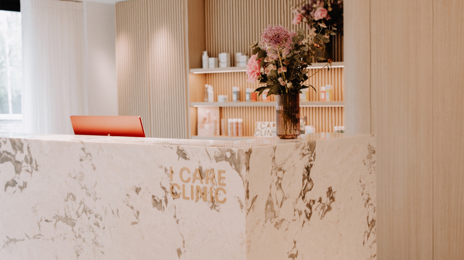 Foto van I Care Clinic - Wezembeek Oppem in Wezembeek-Oppem — Cosmetisch chirurg (foto 3)