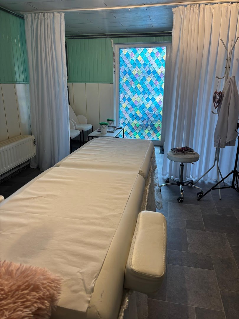 Foto van Jasmin Laser Ontharing in Lommel — Ontharing met laser (foto 2)