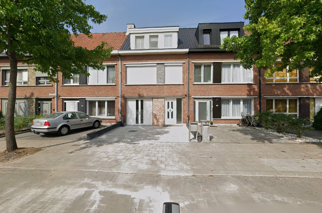 Foto van Laser & Glow Beautyclinic in Antwerpen — Ontharing met laser (foto 1)