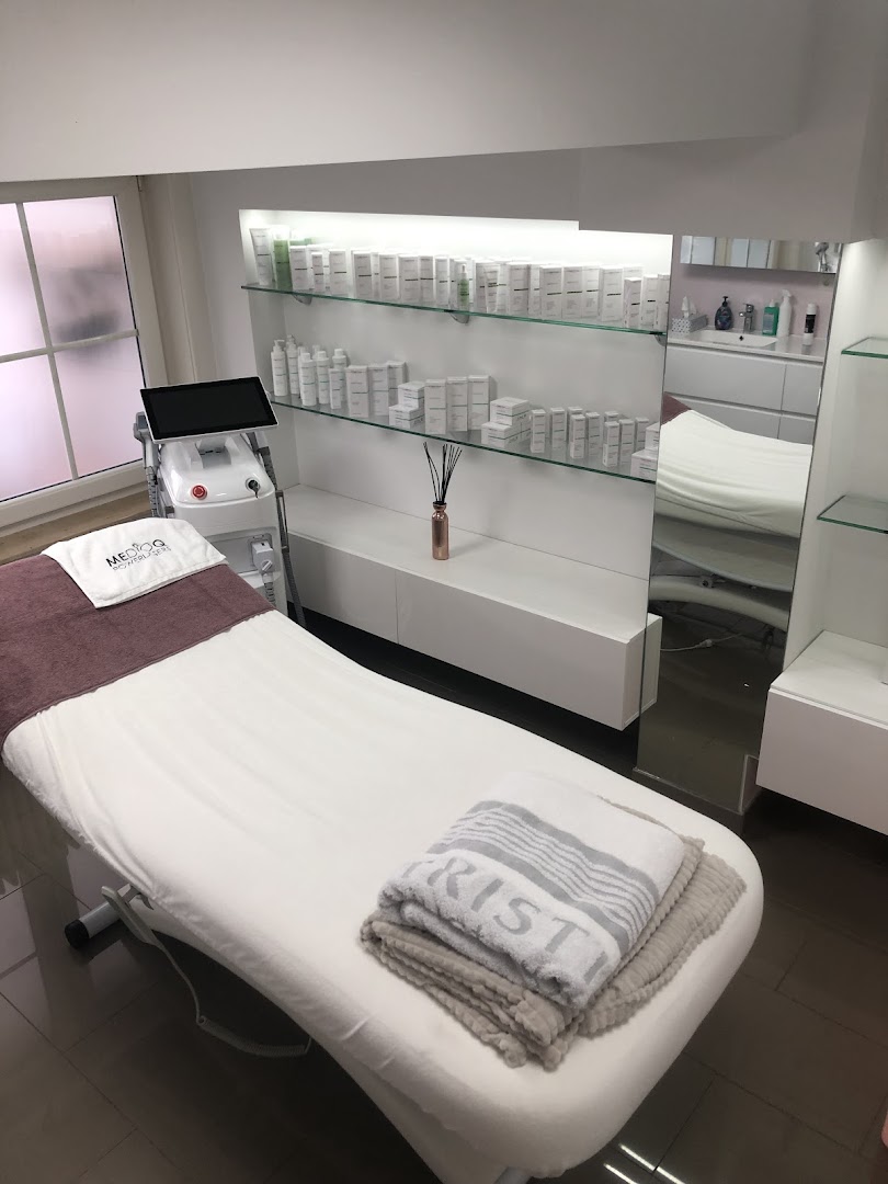 Foto van Lasermedica in Ninove — Schoonheidssalon (foto 1)
