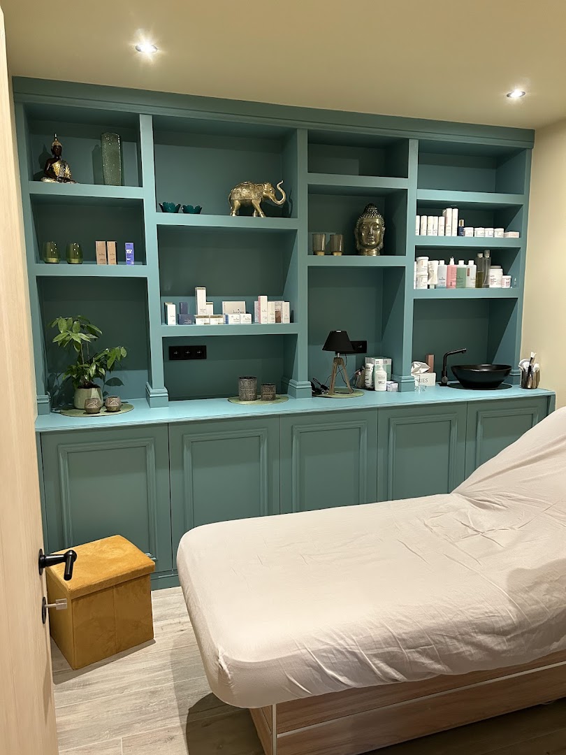 Foto van little secrets in Sint-Lievens-Houtem — Schoonheidssalon (foto 2)