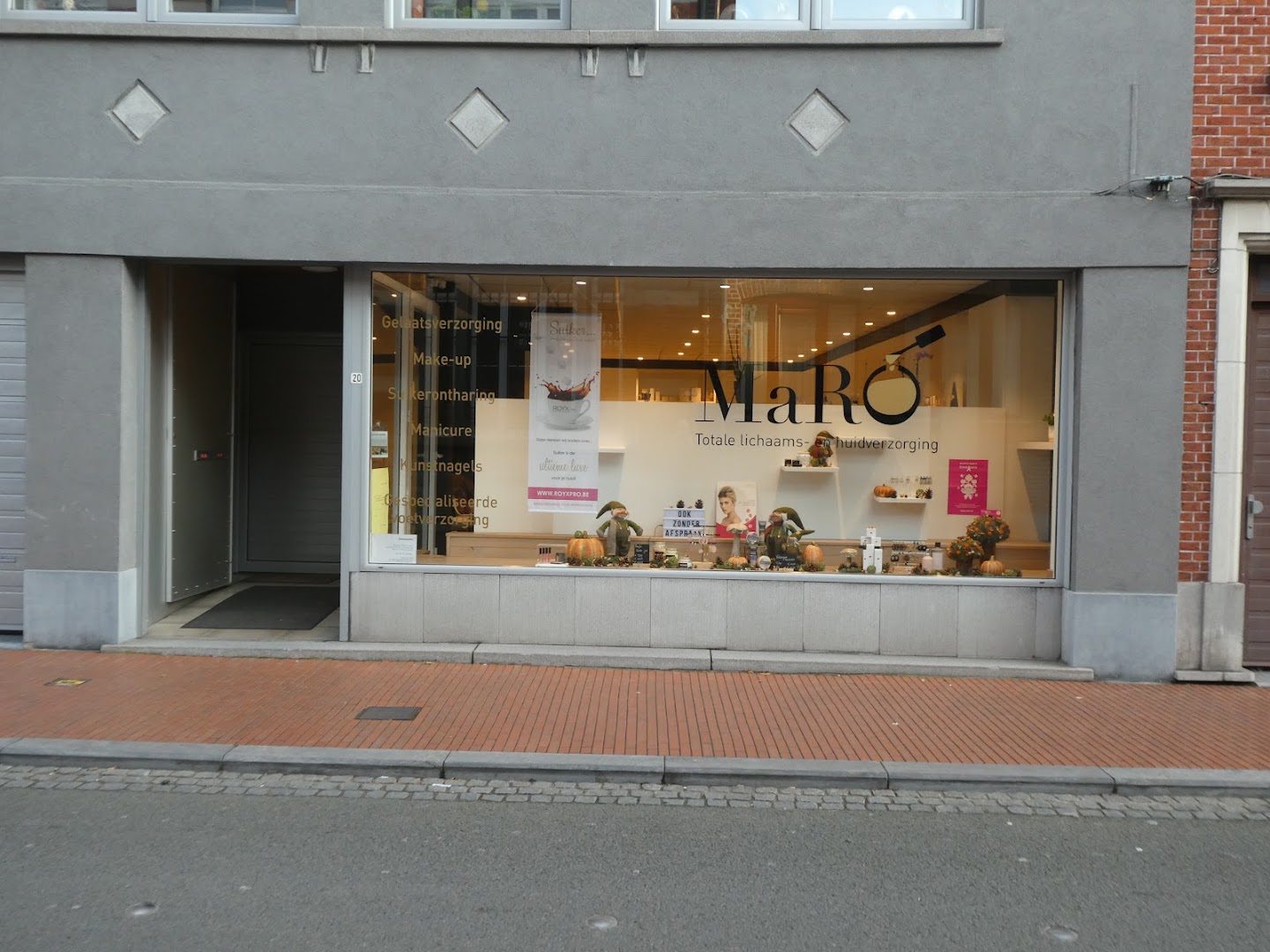 Foto van MaRo I Huidcoach in Izegem — Ontharingsservice (foto 2)