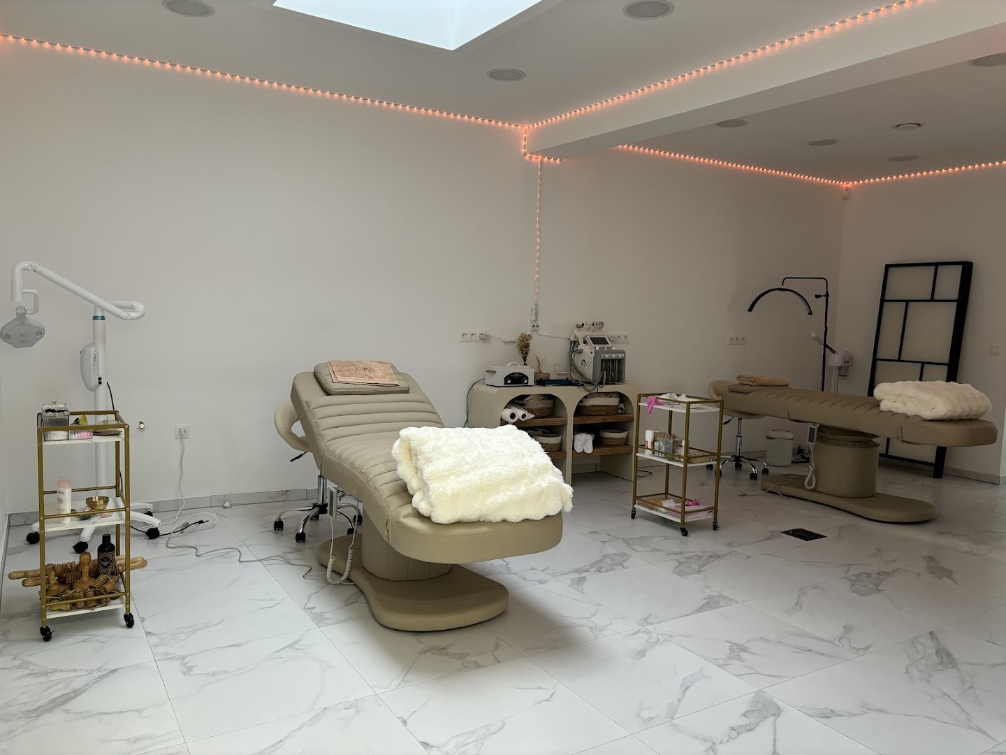 Foto van Maya aesthetic in Liedekerke — Schoonheidsspecialist (foto 2)