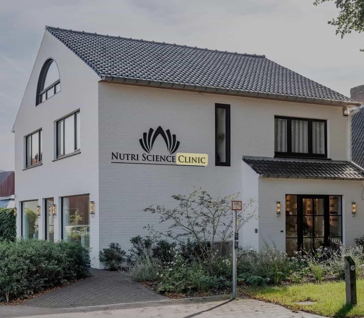 Foto van Nutri Science Clinic in Brugge — Schoonheidssalon (foto 1)
