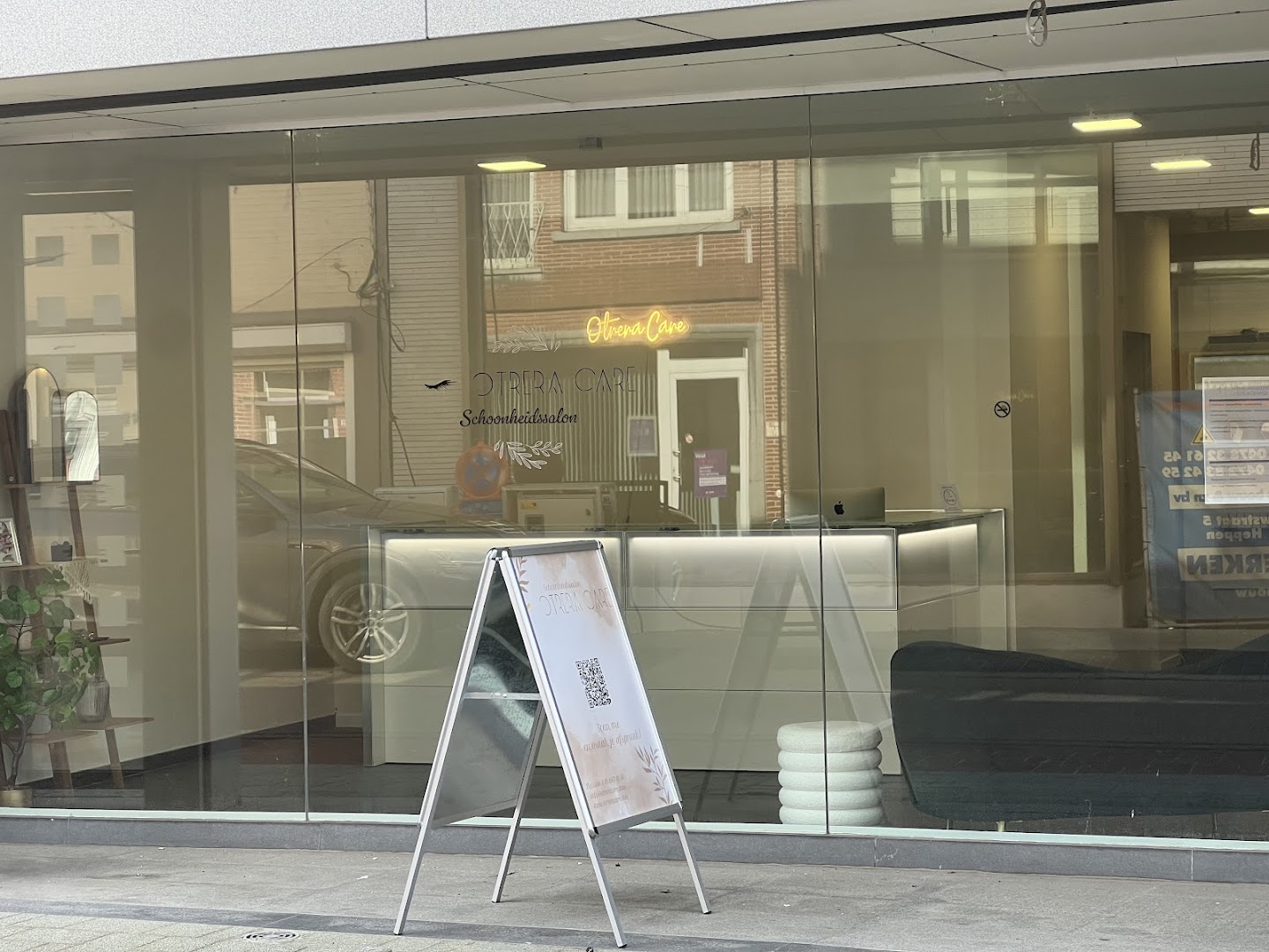Foto van Otrera Care - Schoonheidssalon in Tessenderlo-Ham — Schoonheidssalon (foto 3)