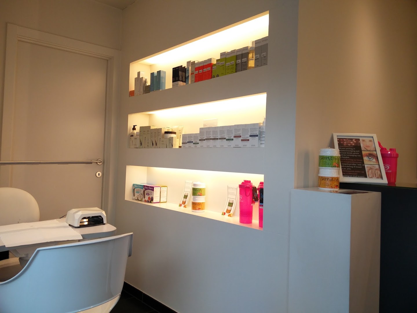 Foto van Pure Skin by Femke in Wevelgem — Schoonheidssalon (foto 3)