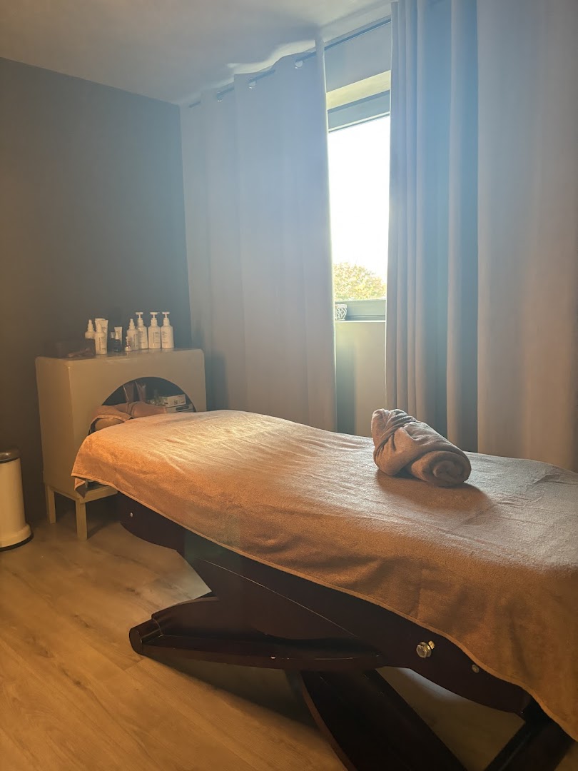 Foto van Revival House in Ieper — Schoonheidssalon (foto 3)