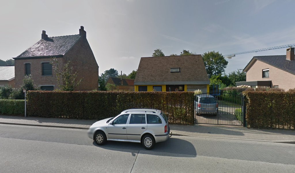 Foto van Sarah Verhaeghe - Permanente ontharing in Brugge — Ontharingsservice