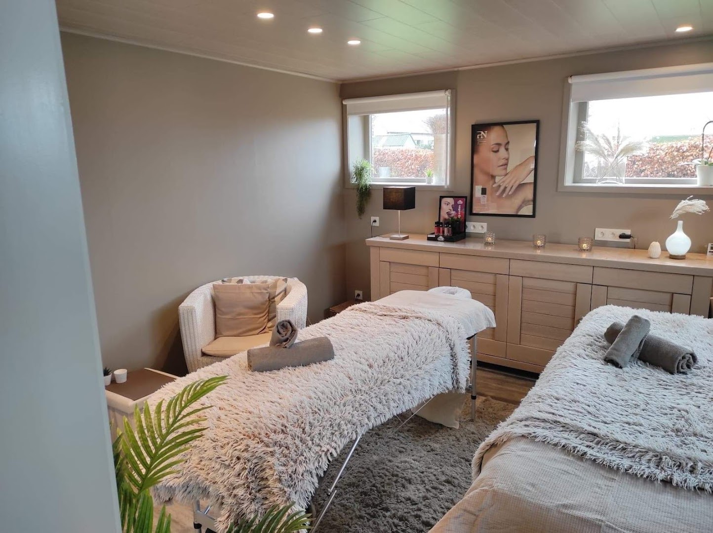 Foto van Schoonheidssalon Leen in Sint-Lievens-Houtem — Schoonheidssalon (foto 1)