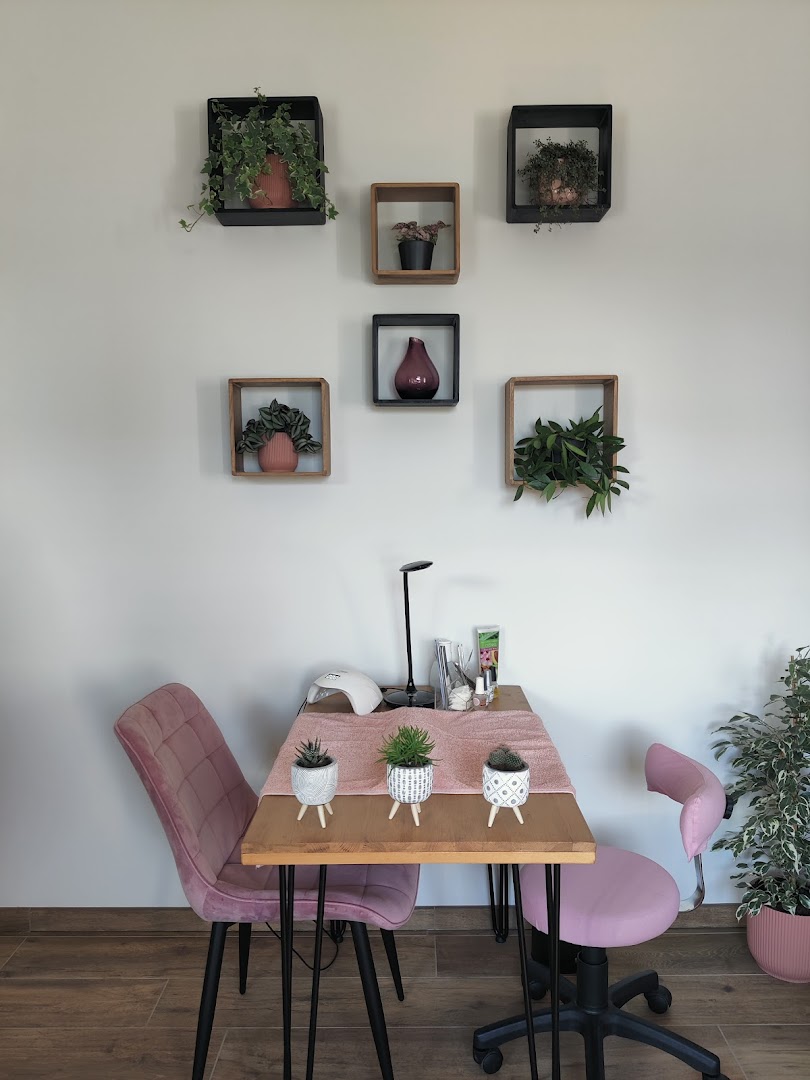 Foto van Schoonheidssalon Me Time in Diepenbeek — Schoonheidssalon (foto 1)
