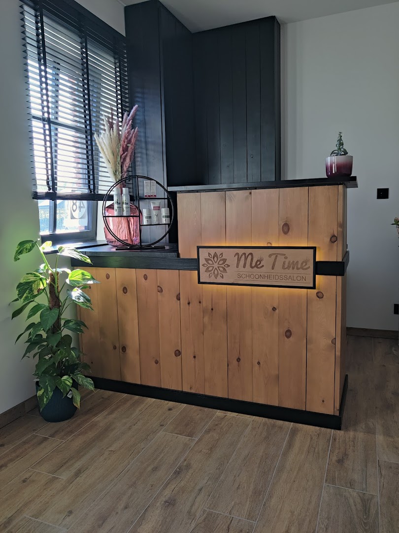 Foto van Schoonheidssalon Me Time in Diepenbeek — Schoonheidssalon (foto 3)