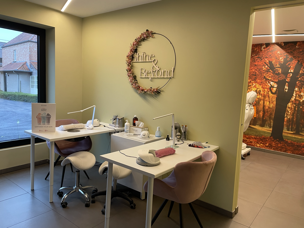 Foto van Shine and Beyond in Zwevegem — Schoonheidssalon (foto 1)