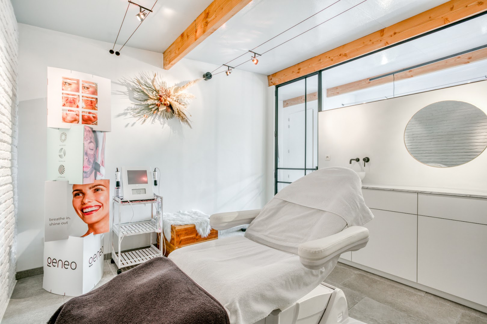 Foto van Skin Studio Wow in Temse — Schoonheidsspecialist (foto 2)