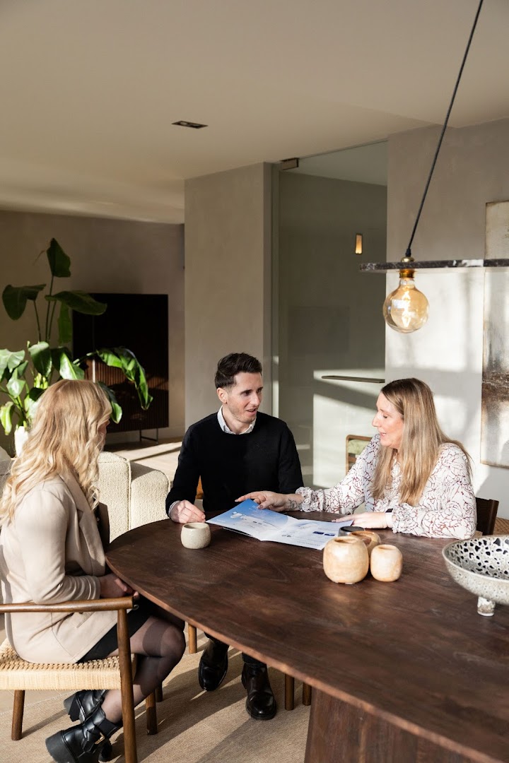 Foto van Tikaani in Heist-op-den-Berg — Schoonheidssalon (foto 1)