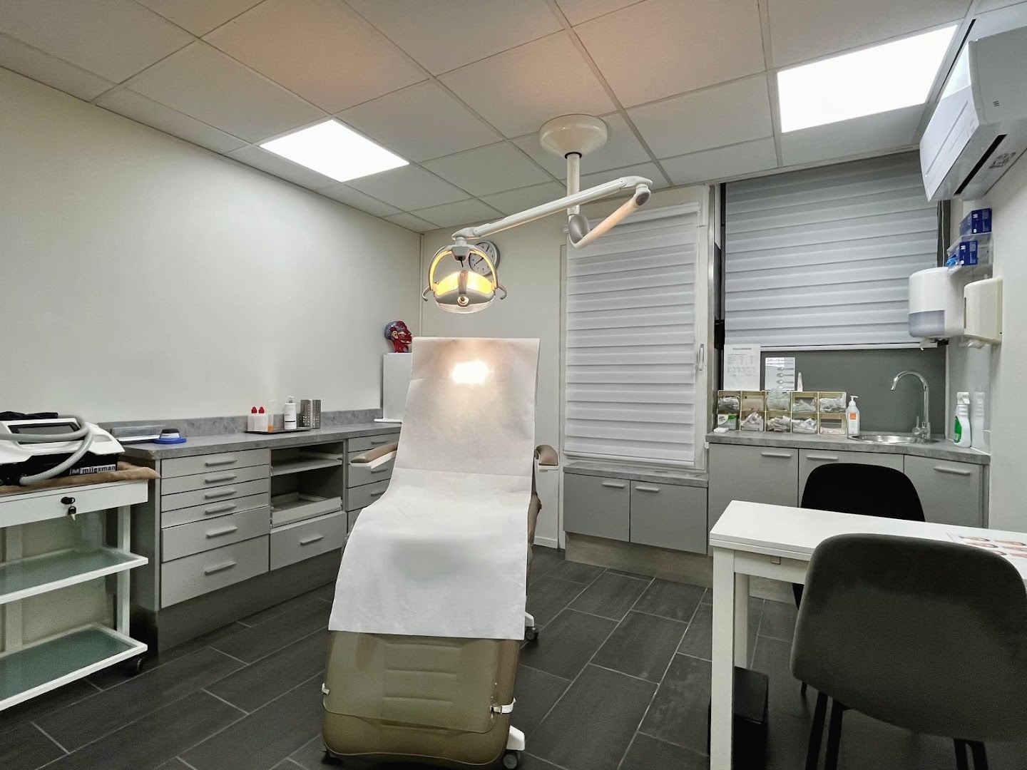 Foto van Zendi | Medisch-esthetische praktijk Genk in Genk — Medisch centrum (foto 1)